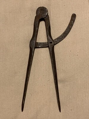 Antigua herramienta de medición divisor de pinza artesanal de hierro brújula herramienta de cerrajería Foto 1 de 4