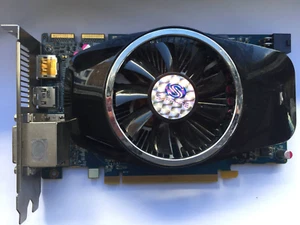 Sapphire AMD Radeon HD5700 Juniper 128Bit GDDR5 1GB 2 X DVI/HDMI/DP - Picture 1 of 3