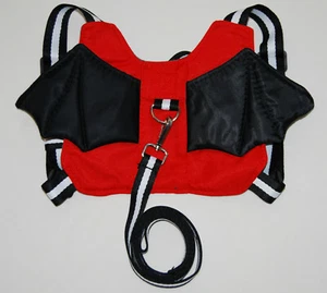 New Red Black Winged Superhero Adjustable Toddler Safety Harness OSFM - Picture 1 of 7