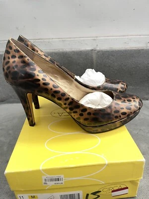Joan & David Flipp Platform Pumps Size 11M Cheetah Patent Leather Heels Stiletto - Изображение 1 из 4