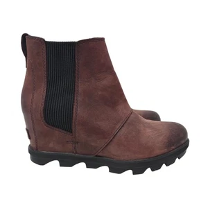 Sorel Größe 8 Joan Of Artic burgunderrot abgenutzt Chelsea Keilabsatz II Stiefel - Bild 1 von 11