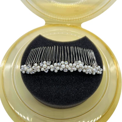 Pieza de pelo Tiara princesa feria romántica perla y diamante con cuentas de oro nupcial David’s Foto 1 de 3