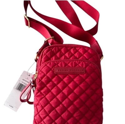 Tommy Hilfiger Camera Crossbody Bag Red Adjustable Strap Zip Close Quilted - Image 1 of 4