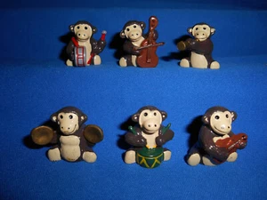Cartoon MONKEY Chimp BAND Musicians Set of 6 Miniature Plastic Surprise FIGURINE - Picture 1 of 6