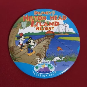 Disney's Hilton Head Island Resort DVC 3" Button Pin Rückseite Mickey Mouse Angeln - Bild 1 von 6