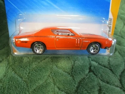 Hot Wheels 2010 New Models '71 Dodge Charger - Image 1 of 4