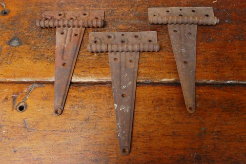 3) Antique Vintage Barn Door Shed Cabin Strap T Salvaged Hinges Rusty Patina 12” Cover