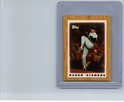 1987 Topps Major League Leaders Minis #42 Roger Clemens NM+ - Image 1 of 2
