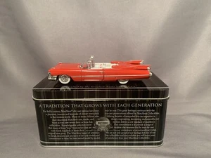 Matchbox Yesteryear 1/43 Maßstab Modell Car92689 1959 Cadillac Cabrio - rot - Bild 1 von 7