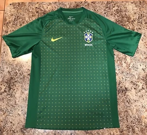 Nike Brazil CBF Soccer Jersey Mens Medium Green Yellow Dri-Fit Patch Brasil - Picture 1 of 17