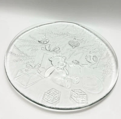 Libbey - Serving Platter Christmas Bear Bows Ornaments Gifts Holly Etched Glass. - Image 1 of 4