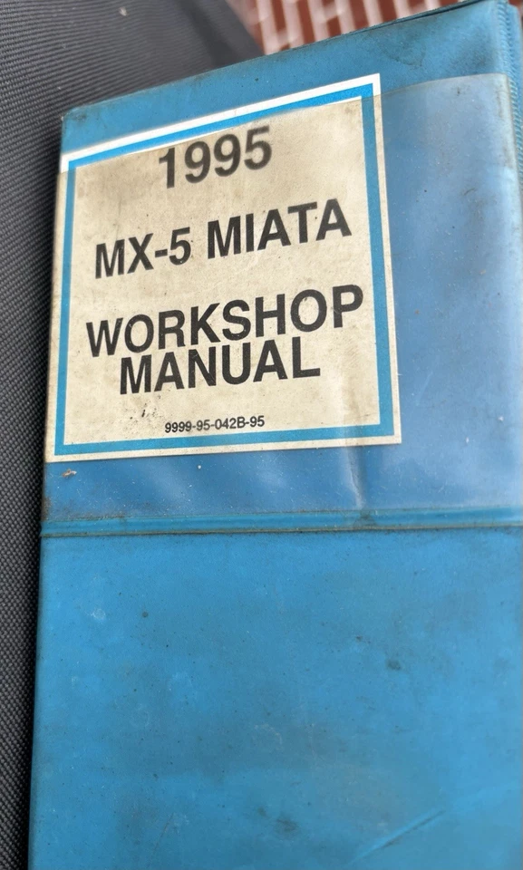 Mazda MX-5 Miata 1995 manual de reparación de taller con diagrama eléctrico Foto 1 de 4