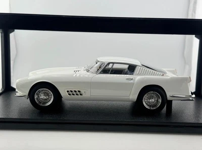 Maxima 1/18 Scale Ferrari 250 GT Berlinetta S2 TDF White Resin Car Model - Image 1 of 4