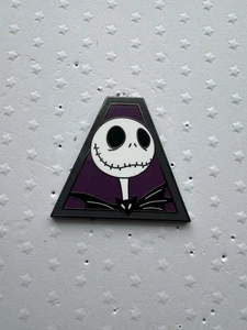 2025 Disneyland Nightmare Before Christmas Mystery Pin Puzzle - Jack Skellington - Picture 1 of 2