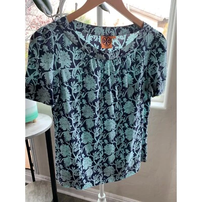 Blusa Tory Burch Azul Seda Floral Top Talla 4 S Manga Corta Usada en Excelente Condición Carrera 6414 Foto 1 de 4