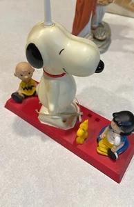 Peanuts SNOOPY Charlie Brown Lucy Zahnbürstenständer Set 1972. Funktioniert Vintage - Bild 1 von 5