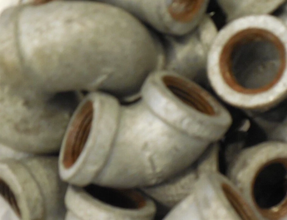 GLOBAL 1/2" NPT Galvanized Malleable Iron 90 Degree Elbow IG9D