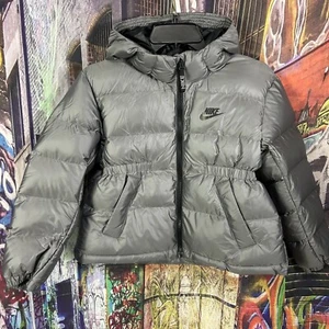 Nike Sportswear Fill Puffer Jacket Coat Gray Youth Girl's Size Small NWT B11 - Picture 1 of 7