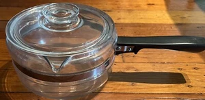 Vintage Pyrex Flameware pot - Foto 1 di 7