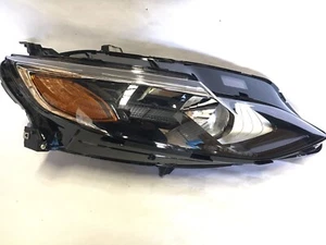 Headlamp Halogen RH Paser Side Fit 2019-23 Chevrolet Malibu 84680166 GM2503498 - Picture 1 of 5