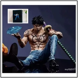 Anime One Piece Trafalgar D Water Law BT postura seduta PVC figura scatola colori - Foto 1 di 8