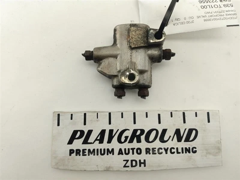 TOYOTA CELICA GT Brake Proportioning Valve 00 01 02 03 04 05 - Image 1 of 4