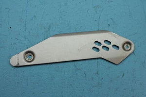 842 09-10 KAWASAKI ER-6N TALÓN IZQUIERDO PROTECTOR ESTRIBA TRASERA - Imagen 1 de 2