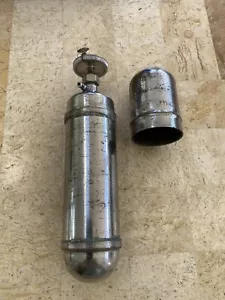 Vintage Fire Extinguisher Of Unknown Manufacture ( like Bradex ) - Picture 1 of 3