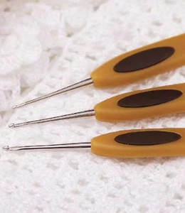 Clover Soft Touch Häkelnadel alle Größen 0,5 - 6,00mm - Picture 1 of 6