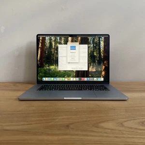 MacBook Air 15 Inch 2024 M4 16gb Ram 512gb SSD Only 3 Cycles Open Box (5847) - Picture 1 of 21