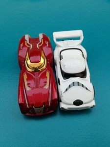 Hotwheel CGW43 Starwars 2014 Hotwheels y DJJ55 IRON MAN MARVEL 2015 2017 - Imagen 1 de 5