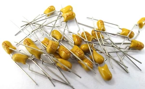 25 AVX 1uf 35v tantalum bead capacitors 5mm TAP105M035CCS TAP1R0M35CCS 5mm - Picture 1 of 3