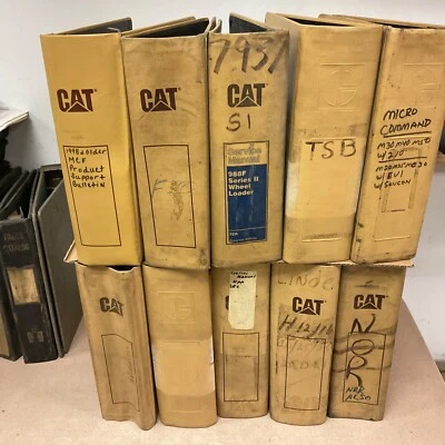 LOTE DE 10 CARPETAS DE 3 POSTES CAT Caterpillar, libros de piezas y manuales de servicio iluminados, etc. Foto 1 de 4