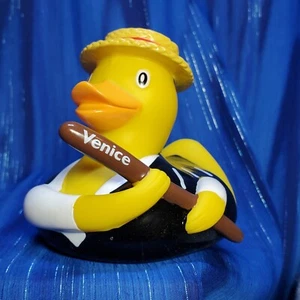 Venice Gondolier Rubber Duck from Yarto Italy NEW - Picture 1 of 6