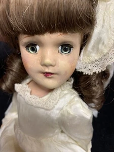 Vintage 1950s Roberta Doll Bride Sleepy Eyes 17" With Original Extras (16B) - Picture 1 of 13