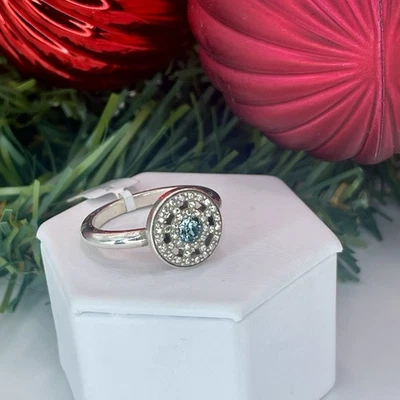 Brighton Illumina Petite 蓝色水晶戒指 尺寸 9 银色闪耀 全新带标签 — 第 1/4 张图片