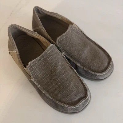 Crocs Santa Cruz Canvas Slip On Loafer Boys J2 Khaki Tan - Image 1 of 4