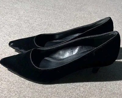 Zapatos de tacón de terciopelo Lauren Ralph Lauren para mujer talla 7,5 negro tacón de gatito Foto 1 de 4