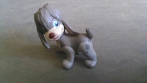 Cachorro Fox Pooka 1997 de Anastasia  - Imagen 1 de 5