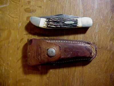 VINTAGE KA BAR USA 1184 STAG-TYPE HANDLE FOLDING 2-BLADE HUNTING KNIFE KA-BAR - Image 1 of 4