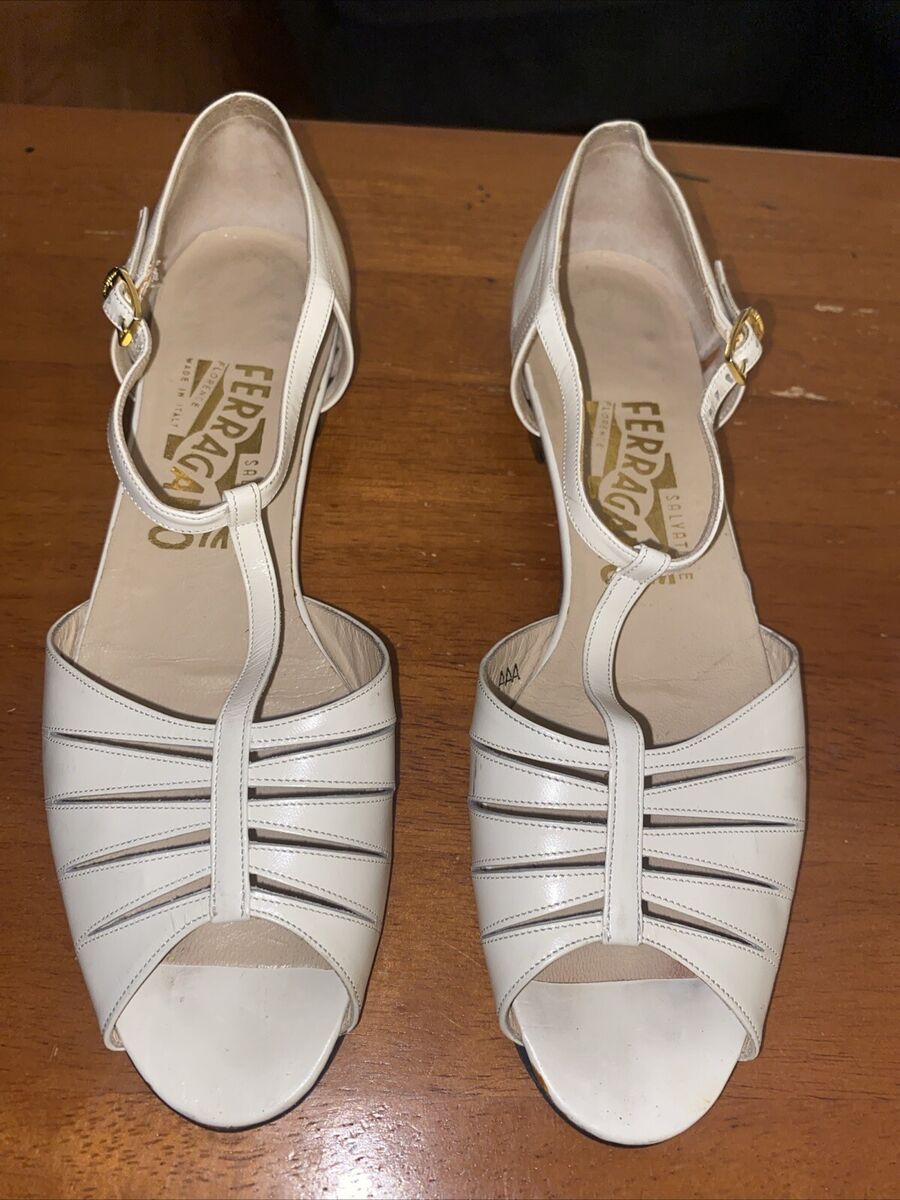 Salvatore Ferragamo White Sandals for Women for sale | eBay Salvatore Ferragamo White Sandals for Women for sale | eBay