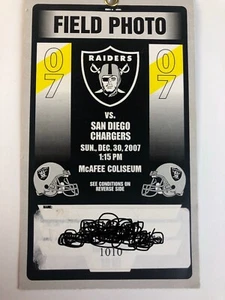 2007 Oakland Raiders vs San Diego Chargers Photo Pass RARE - Picture 1 of 2