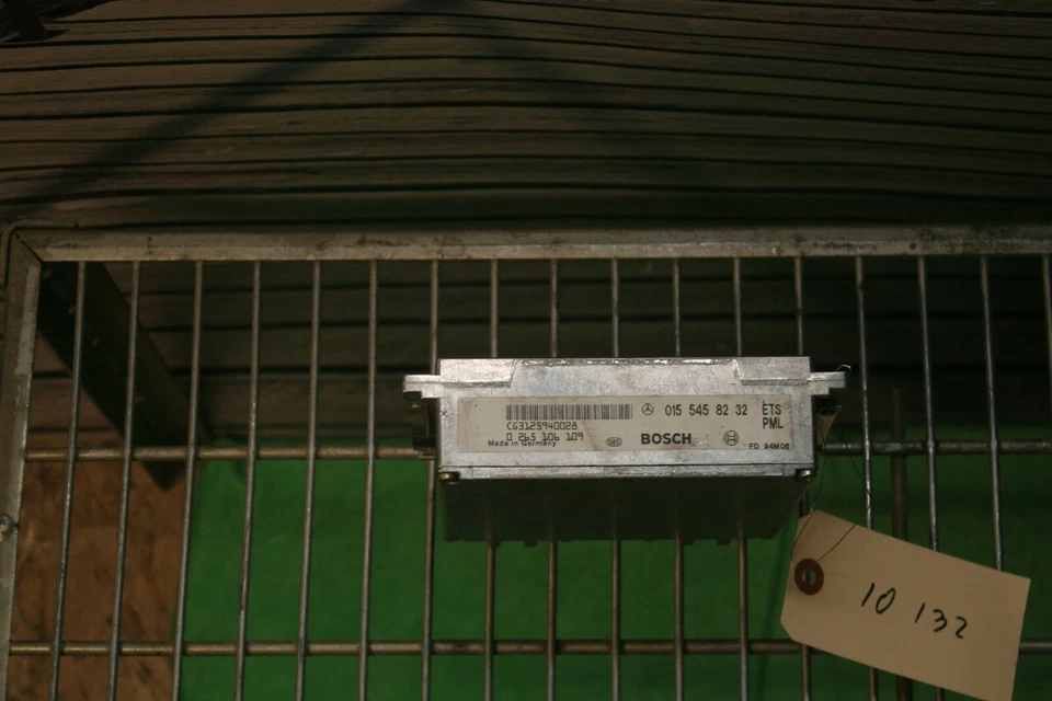 Módulo de control ECU BOSCH 0155458232 MERCEDES-BENZ S320 SL320 ASR PML ETS Foto 1 de 4