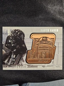 DARTH VADER STAR WARS 2017 TOPPS MASTERWORK DM-DV BRONZE MEDALLION 61/150 R2-Q5 - Picture 1 of 3