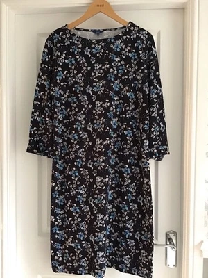 LADIES SIZE 16 COTTON TRADERS BLACK FLORAL T-SHIRT DRESS - Image 1 of 3
