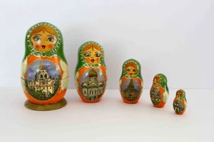 Vintage Matryoska Russian Nesting Dolls Set of 5 Artist Signed Theme Buildings - Picture 1 of 14