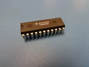 (1) MOTOROLA MC145502P PCM CODEC FILTER MONO CIRCUIT 22 PIN DIP IC - Picture 1 of 1