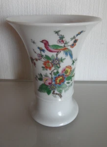 Kaiser Porzellan Vase Blumenvase Trichtervase Höhe 10cm Vogel Blumen - Bild 1 von 3
