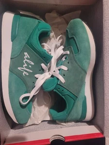 Alife Chaser Secondary NYC Mens Size 8 GREEN RARE - Picture 1 of 13