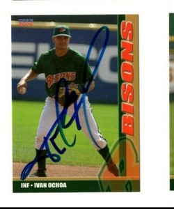 Signed Autograph Auto Minor MiLB Card 2006 Buffalo Bisons Ivan Ochoa